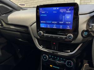 Ford Puma 1.0T ST-Line Vignale - Image 16