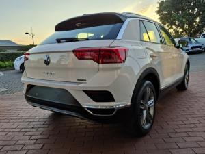 Volkswagen T-Roc 2.0TSI 140kW 4Motion Design - Image 4