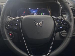 Mahindra XUV 3XO 1.2T AX7L - Image 19