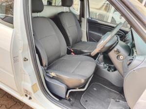 Nissan NP200 1.6i safety pack (aircon) - Image 6