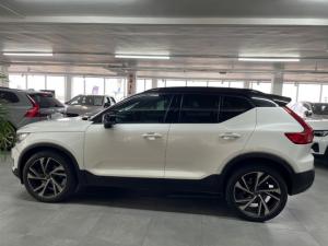 Volvo XC40 T5 AWD R-Design - Image 2
