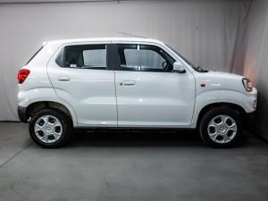 Suzuki S-Presso 1.0 GL manual - Image 11