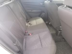 Suzuki Swift 1.2 GL manual - Image 8