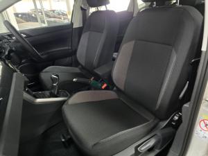 Volkswagen Polo hatch 1.0TSI Life manual - Image 12