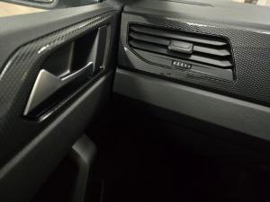 Volkswagen Polo hatch 1.0TSI Life manual - Image 15
