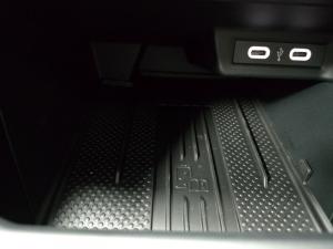 Volkswagen Polo hatch 1.0TSI Life manual - Image 16