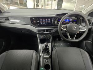 Volkswagen Polo hatch 1.0TSI Life manual - Image 6