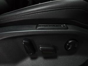 Volkswagen Tiguan 2.0TDI 4Motion Highline - Image 30