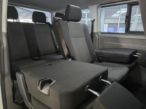 Volkswagen Transporter 2.0TDI Kombi SWB Trendline auto - Image 13