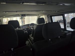 Volkswagen Transporter 2.0TDI Kombi SWB Trendline auto - Image 9