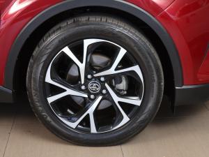 Toyota C-HR 1.2T Plus auto - Image 10