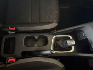 Nissan Magnite 1.0 Visia auto - Image 20
