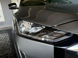 Nissan Magnite 1.0 Visia auto - Image 6