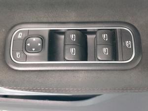 Mercedes-Benz A-Class A200 hatch AMG Line - Image 25
