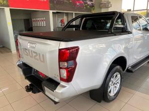 Isuzu D-Max 1.9TD Extended cab LS auto - Image 14