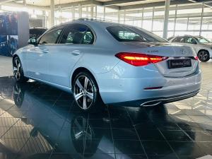 Mercedes-Benz C-Class C200 Avantgarde - Image 12