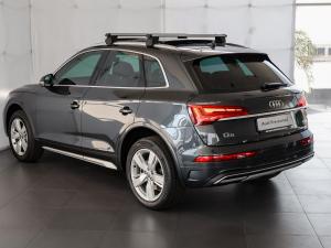 Audi Q5 40TDI quattro Advanced - Image 11