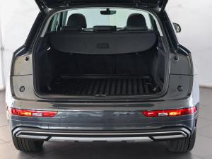 Audi Q5 40TDI quattro Advanced - Image 14