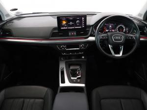 Audi Q5 40TDI quattro Advanced - Image 16