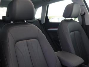 Audi Q5 40TDI quattro Advanced - Image 22