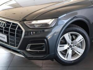 Audi Q5 40TDI quattro Advanced - Image 2
