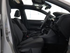 Volkswagen Polo hatch 1.0TSI R-Line - Image 17