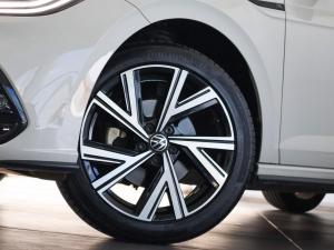 Volkswagen Polo hatch 1.0TSI R-Line - Image 3