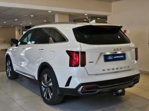 Kia Sorento 2.2CRDi AWD SX - Image 3