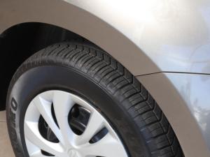 Suzuki Swift 1.2 GL manual - Image 9