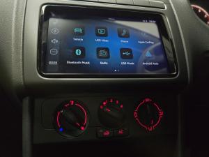 Volkswagen Polo Vivo hatch 1.4 Life - Image 16