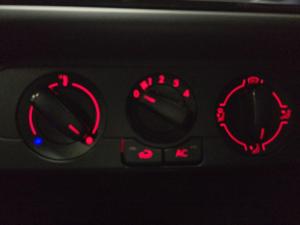 Volkswagen Polo Vivo hatch 1.4 Life - Image 19