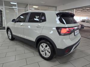 Volkswagen T-Cross 1.0TSI auto - Image 4