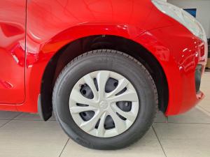 Suzuki Swift 1.2 GL auto - Image 3