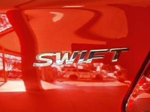 Suzuki Swift 1.2 GL auto - Image 8