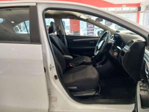 Suzuki Ciaz 1.5 GL - Image 11