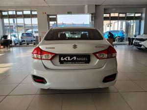 Suzuki Ciaz 1.5 GL - Image 4