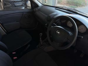 Nissan NP200 1.6 Safety PackS/C - Image 12