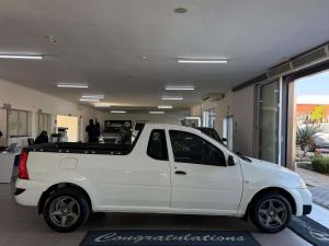 Nissan NP200 1.6 Safety PackS/C - Image 9
