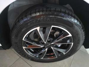 Lepas L4 1.5T Javan automatic - Image 10