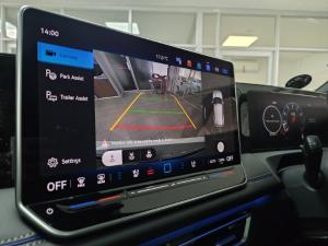 Volkswagen Tiguan 2.0TSI R-Line 4Motion - Image 32
