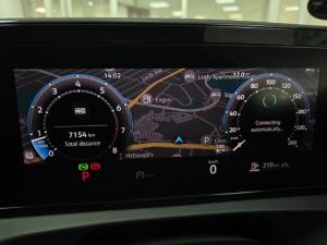 Volkswagen Tiguan 2.0TSI R-Line 4Motion - Image 36