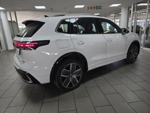 Volkswagen Tiguan 2.0TSI R-Line 4Motion - Image 6