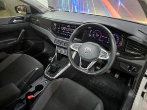 Volkswagen Polo hatch 1.0TSI Life manual - Image 5