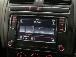 Volkswagen Polo Vivo hatch 1.4 Comfortline - Image 7