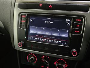 Volkswagen Polo Vivo hatch 1.4 Mswenko - Image 7