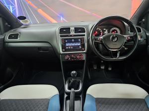 Volkswagen Polo Vivo hatch 1.4 Mswenko - Image 9