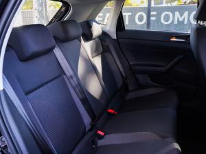 Volkswagen Polo hatch 1.0TSI Life auto - Image 11