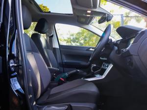 Volkswagen Polo hatch 1.0TSI Life auto - Image 7