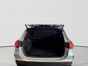 Mercedes-Benz GLA GLA200d Progressive - Image 10