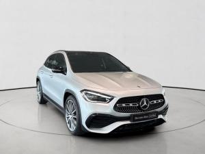 Mercedes-Benz GLA GLA200d Progressive - Image 3